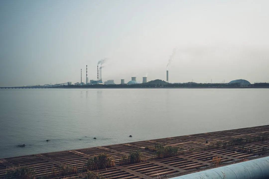 2025年资产处置新规解读：企业二手设备竞拍流程与合规要点分析